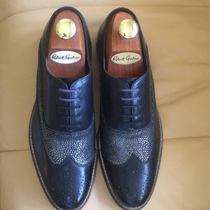 Brand New Robert Graham Dress shoes- best offer